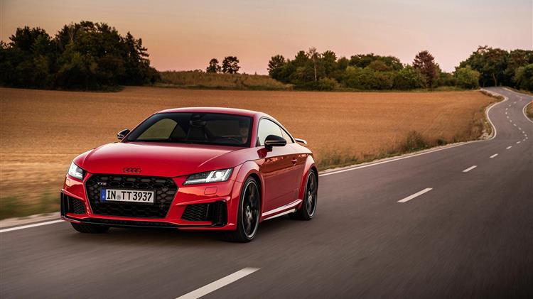 Audi TTS competition plus: ακόμα πιο σπορ