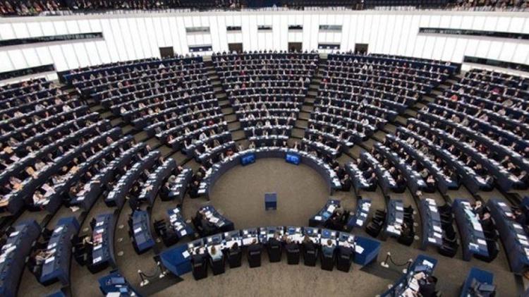 Προσεχώς στο ΕΚ: τηλεργασία, πόσιμο νερό, μετανάστευση και άσυλο