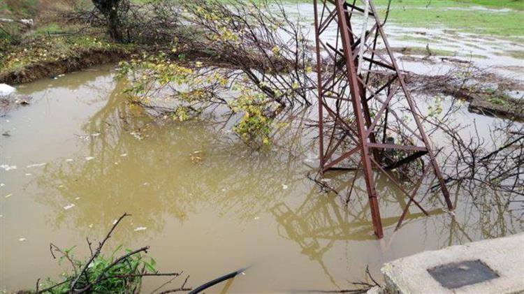 Οροπέδιο Λασιθίου: Η γη «κατάπιε» αγροτική κατοικία