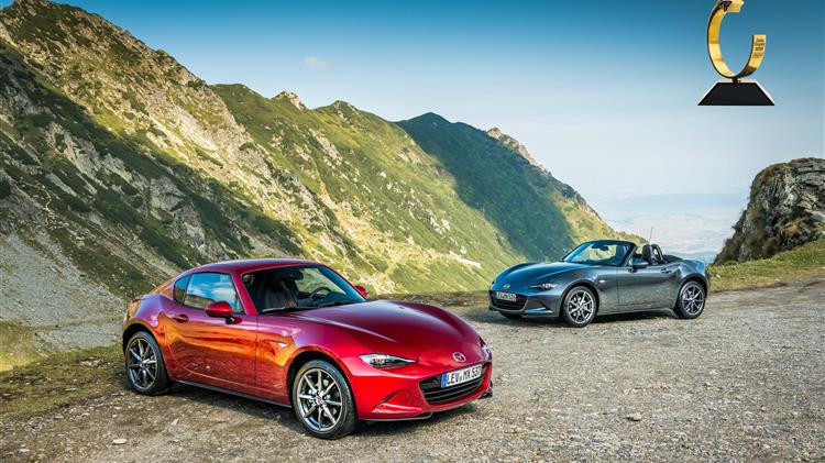Tο Mazda MX-5 κατακτά το βραβείο Auto Trophy για τρίτη συνεχόμενη χρονιά