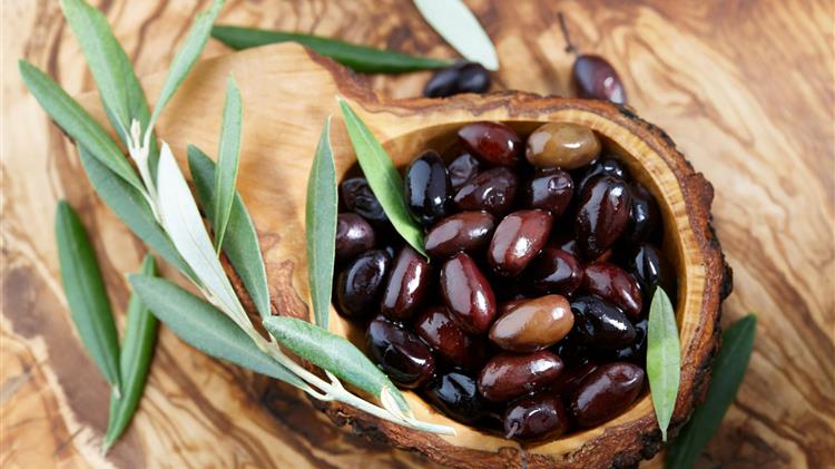 Αγροτικοί Συνεταιρισμοί Μεσσηνίας: Η Ελιά Καλαμάτας ΠΟΠ και η Ελιά Καλαμών στο απόσπασμα…