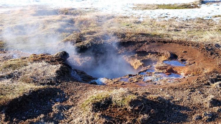 Σε δημόσια διαβούλευση νέο κανονιστικό πλαίσιο για την ανάπτυξη της γεωθερμίας