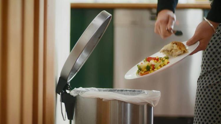 34,4 κιλά απορρίμματα πλαστικών συσκευασιών άφησε κάθε κάτοικος της Ε.Ε το 2019