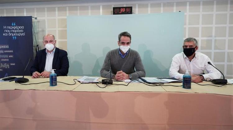 Μητσοτάκης από Καρδίτσα: Ποιους συνάντησε και τι είπε