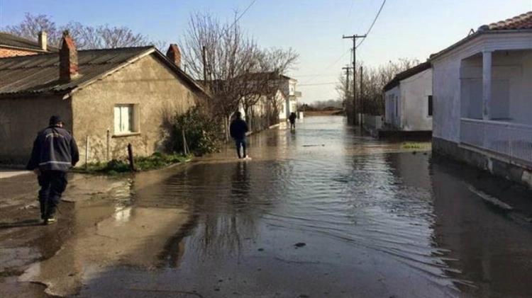 Έβρος: Σε κατάσταση επιφυλακής για τις πλημμύρες
