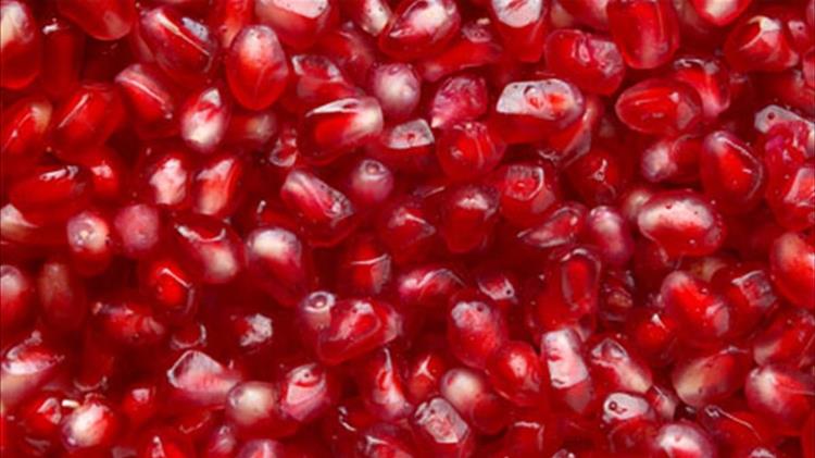 Ρόδι: Τα σημαντικά οφέλη του για την υγεία ανδρών και γυναικών