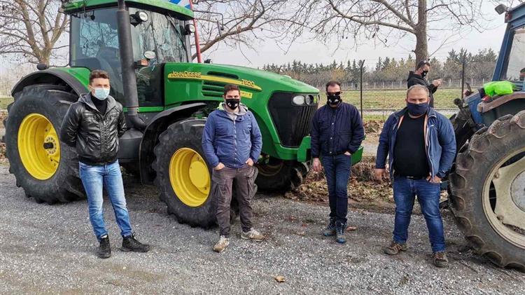 Στους δρόμους οι αγρότες με καυτά προβλήματα και δίκαια αιτήματα - Θα υλοποιήσει ο υπουργός τις δεσμεύσεις;