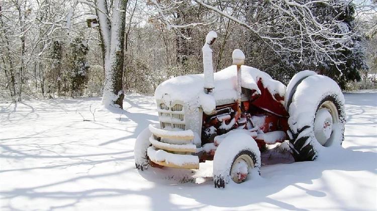 Αυτοκίνητο: Τι πρέπει να προσέχουμε κατά την οδήγηση στον πάγο ή στο χιόνι