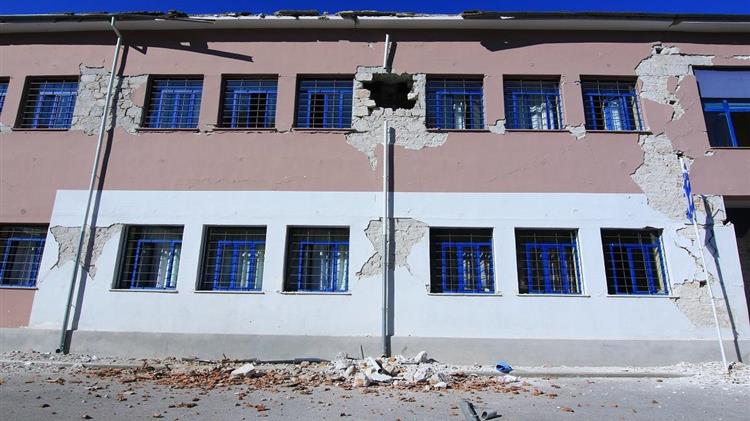 Αυτά τα μέτρα ανακοίνωσε η κυβέρνηση για τους σεισμοπαθείς