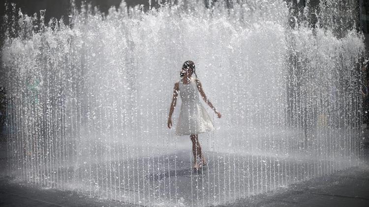 Δροσερή άνοιξη, πολύ θερμό καλοκαίρι προβλέπουν τα μετεωρολογικά μοντέλα