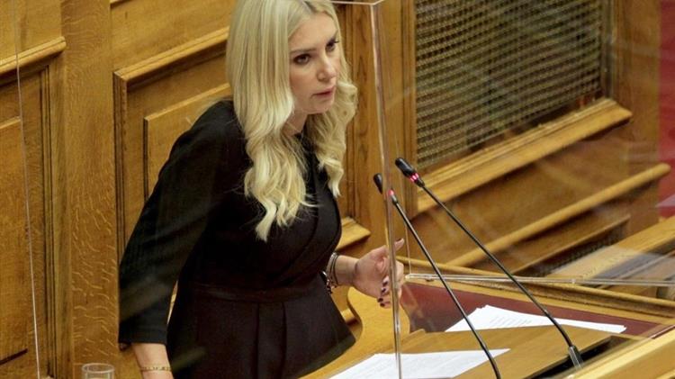 Αραμπατζή στη Βουλή: Είμαστε κάθε λέξη του Νόμου για το κυρωτικό πλαίσιο κατά των «ελληνοποιήσεων»