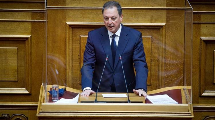 Λιβανός: Η κυβέρνηση στηρίζει τους αγρότες για να καλύψουν τις ανάγκες μετάκλησης εποχικών εργατών γης