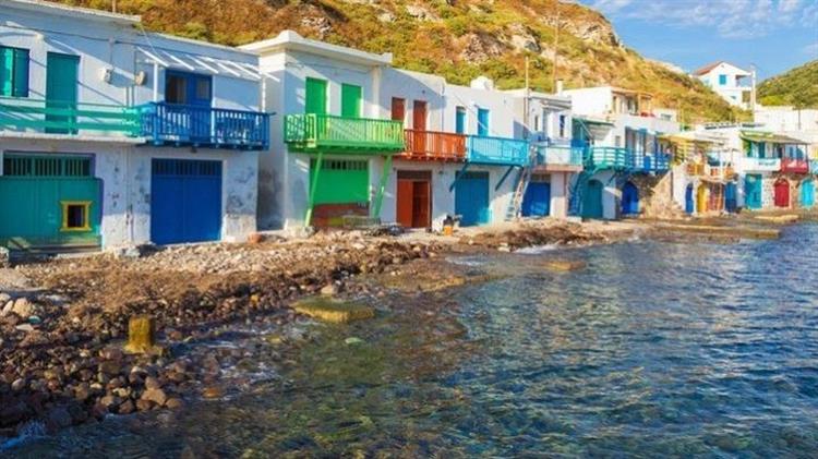 BBC: Ακόμα και οι τυροκόμοι περιμένουν τους τουρίστες στη Μήλο