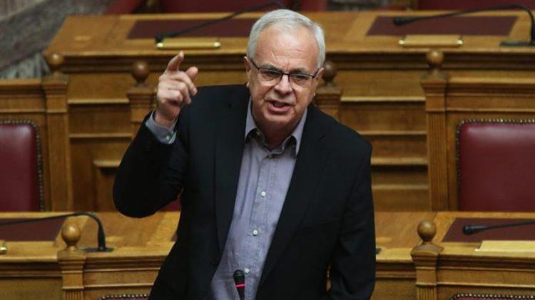 Β. Αποστόλου: Τροπολογία υπονόμευσης των χορτολοβαδικών εκτάσεων