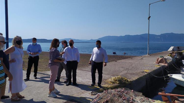 Γ. Οικονόμου: «Οι επεκτάσεις των αλιευτικών καταφυγίων Αχλαδίου και Γλύφας θα δώσουν νέα πνοή στα δύο ψαροχώρια μας»