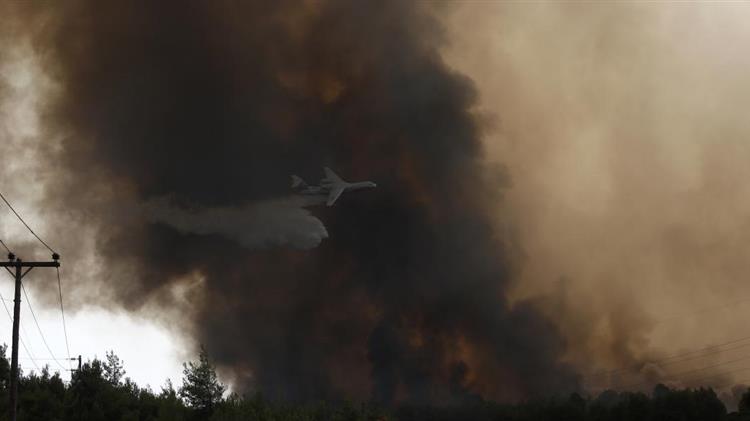 Η ρύπανση του αέρα από τις δασικές πυρκαγιές συνδέεται με πάνω από 33.000 θανάτους παγκοσμίως κάθε χρόνο