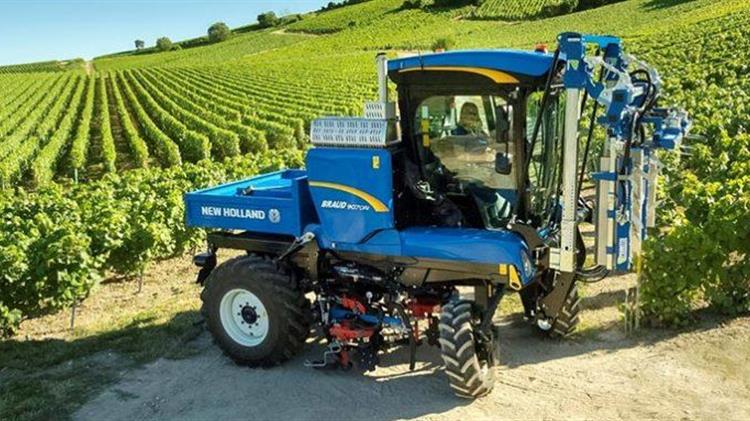 Η New Holland Agriculture δίνει λύσεις στις αυτοκινούμενες σταφυλοσυλλεκτικές μηχανές