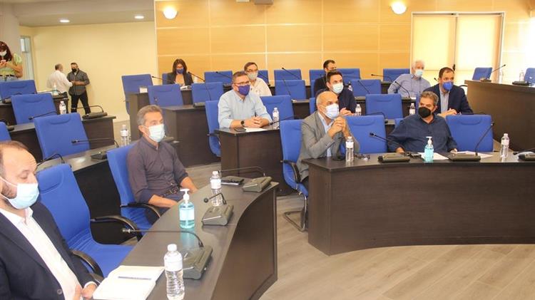 Απόλυτη προτεραιότητα για τη Θεσσαλία το αρδευτικό νερό