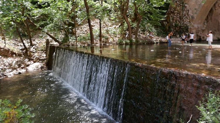 Τον καταρράκτη της Παλαιοκαρυάς στην Πύλη αναδεικνύει η Περιφέρεια Θεσσαλίας
