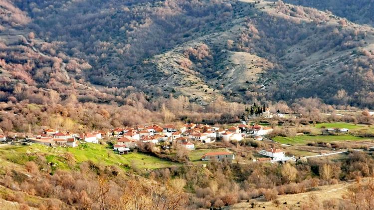 Καρυδοχώρι: Φεστιβάλ Τοπικών Προϊόντων στο γραφικό ορεινό χωριό των Σερρών