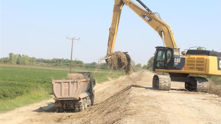 Νέα τάφρο για την αντιπλημμυρική προστασία του Αρτεσιανού