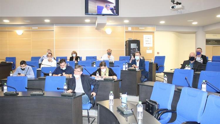 Θεσσαλία: «Ναι» για μείωση των εκπομπών αερίων του θερμοκηπίου και για καθαρή ενέργεια