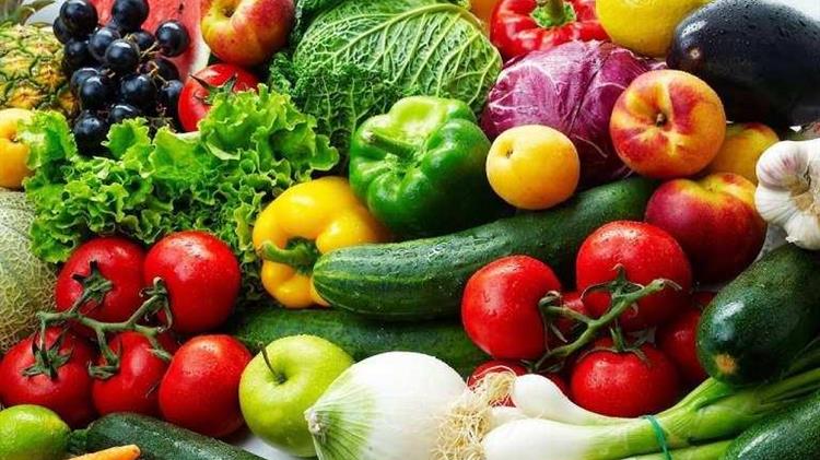 Ακρίβεια: Παραγωγοί και καταναλωτές στη δίνη του κυκλώνα