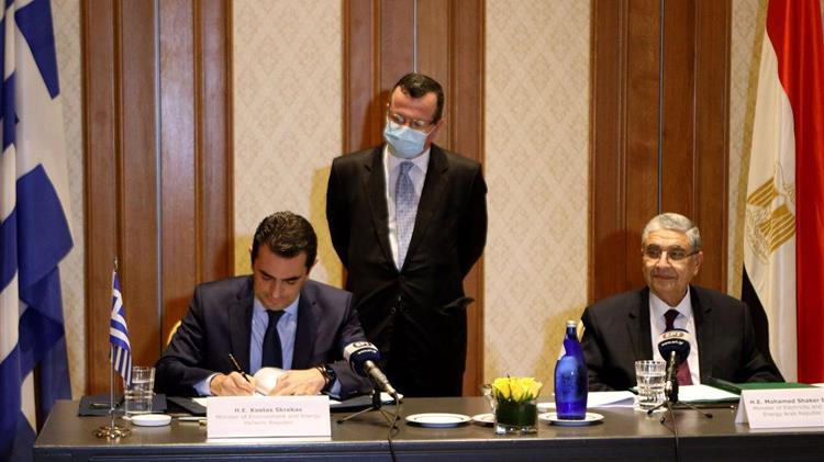 Σκρέκας: «Το Μνημόνιο Κατανόησης για την ηλεκτρική διασύνδεση Ελλάδας – Αιγύπτου αποτελεί ορόσημο στη στρατηγική σχέση των δύο χωρών»