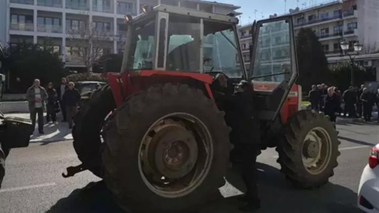 Το ΑΚΚΕΛ καλεί όλους να συμμετάσχουν στο Πανελλαδικό συλλαλητήριο των αγροτών