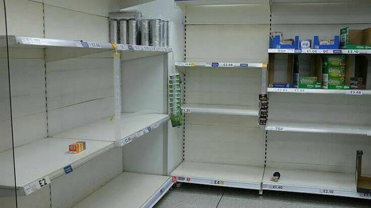 Τουρκία: Αδειάζουν τα ράφια από ζάχαρη