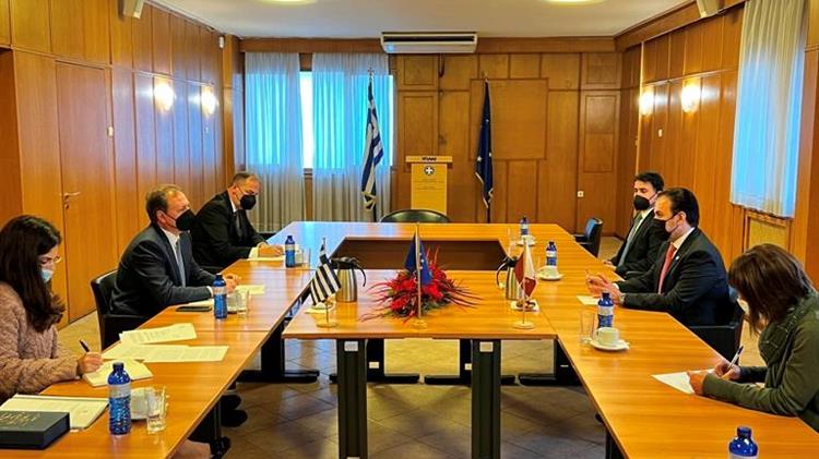 Συνάντηση εργασίας του Σπ. Λιβανού με τον νέο Πρέσβυ του Κατάρ στην Ελλάδα