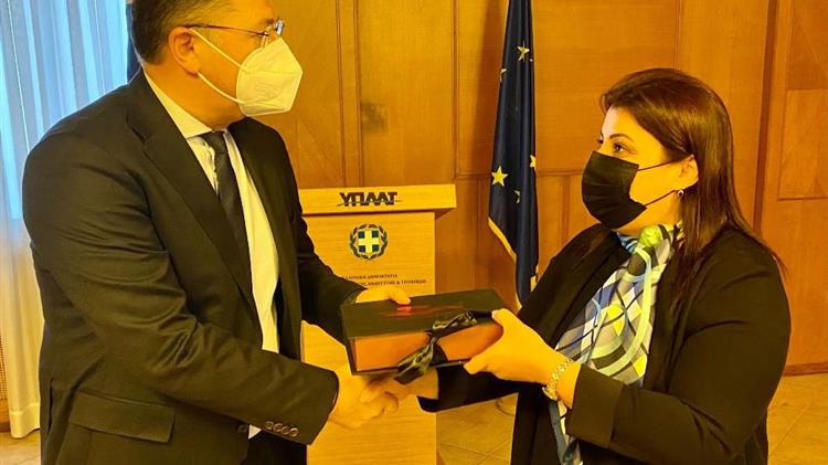 Συνάντηση του Γ. Στύλιου και του Κ. Μπαγινέτα με την κα Begard Talabani