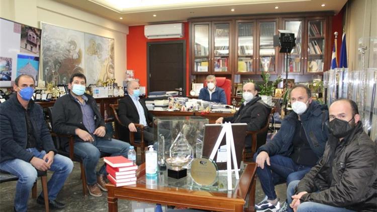 Κτηνιατρικό γραφείο στο Μακρυχώρι από την Περιφέρεια Θεσσαλίας