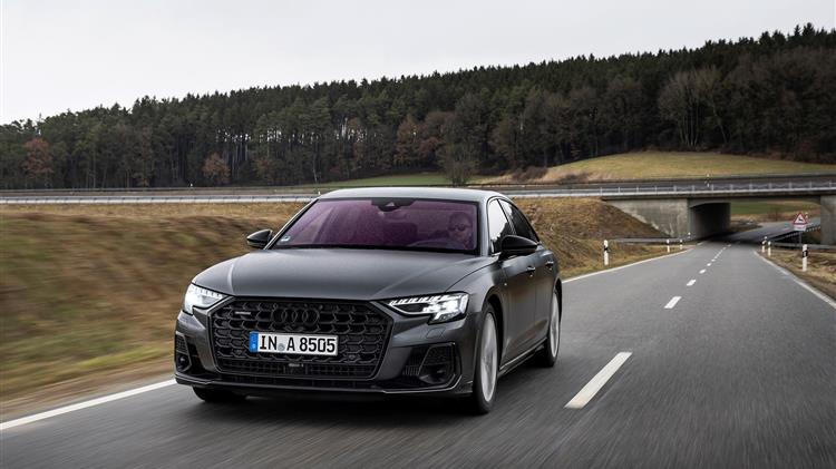 Νέο Audi A8: σχεδιασμός αιχμής και επίδειξη τεχνολογικής υπεροχής