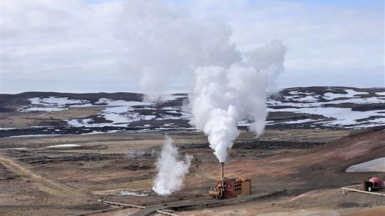 Σκρέκας: Γεωθερμία – Σταθερή πηγή καθαρής ενέργειας που θα ενισχύσει την ενεργειακή ασφάλεια της χώρας