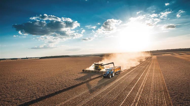 New Holland: 20 χρόνια καινοτομίας και αφοσίωσης στους αγρότες