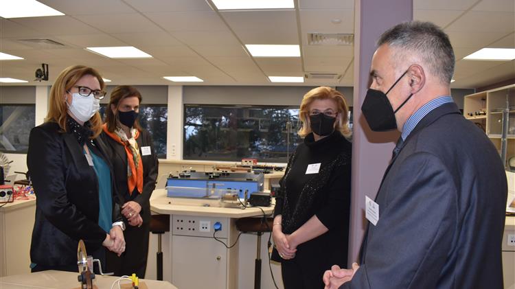 Νέα εργαστήρια STEM και Φυσικής αποκτά το Αμερικανικό Κολλέγιο Ελλάδος