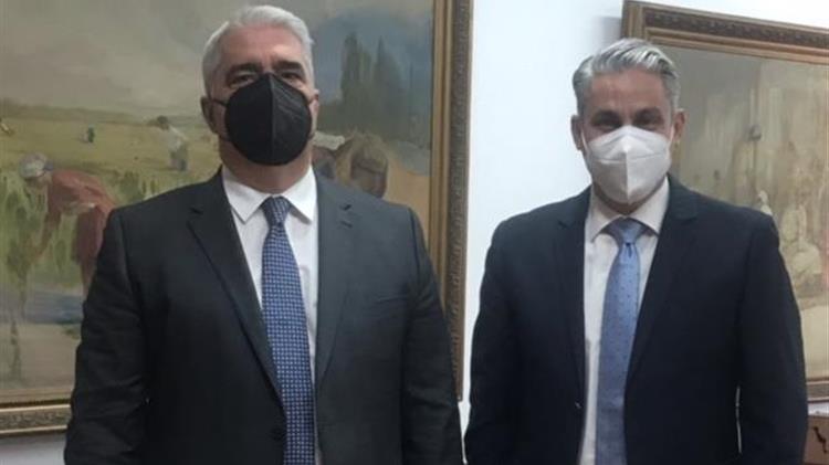 Κεδίκογλου: Κοινός στόχος η δασοπροστασία και η ανάπτυξη της μελισσοκομίας – Συνάντηση για τα διαχειριστικά σχέδια βόσκησης στο Βόρειο Αιγαίο