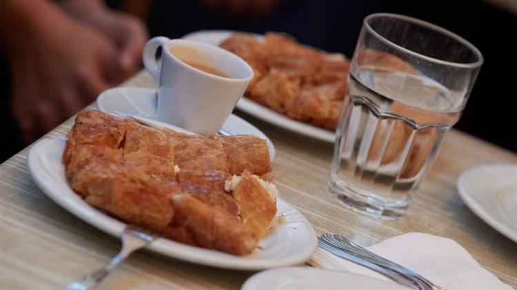 Η μπουγάτσα Θεσσαλονίκης έγινε μάθημα για μια μέρα στο Πολυτεχνείο του Χονγκ Κονγκ