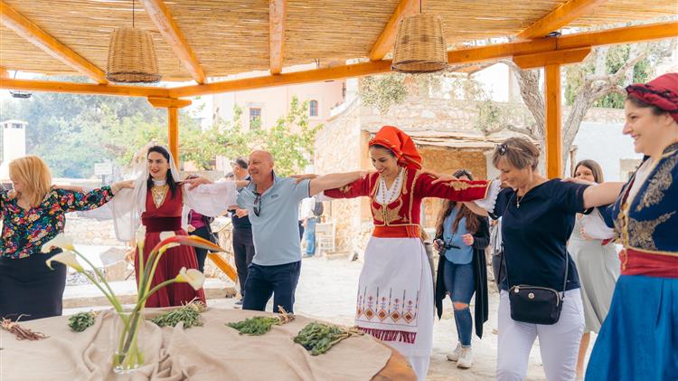 Grecotel: Μια μοναδική εμπειρία ζωής για τα μέλη του Advisory Board του Κέντρου Αριστείας για την Υγεία και την Ευεξία