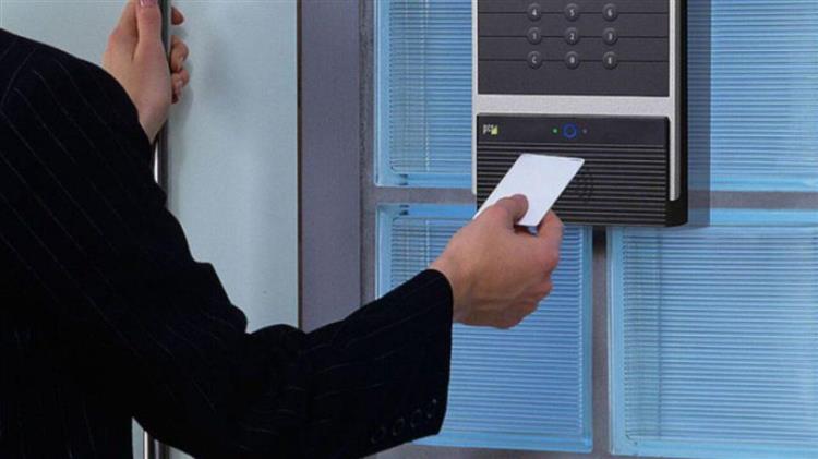 Κ. Χατζηδάκης: «Επιθεώρηση Εργασίας» μαζί με την Ψηφιακή Κάρτα διασφαλίζουν τον σεβασμό των δικαιωμάτων των εργαζομένων