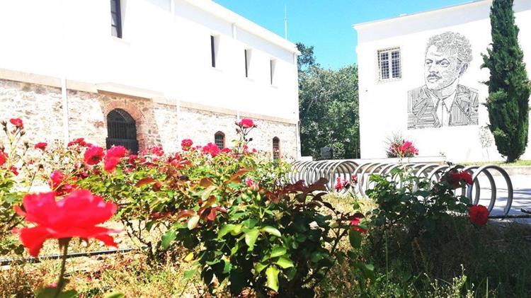 Προς ενεργειακή αυτονομία στο Μουσείο Τσιτσάνη και το 2ο ΕΠΑΛ Τρικάλων