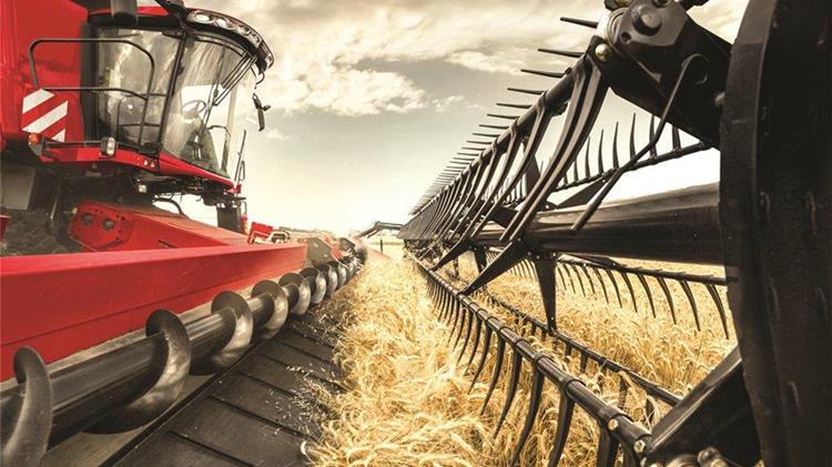 Η αυτοματοποιημένη τεχνολογία ενισχύει την απόδοση της θεριζοαλωνιστικής Axial-Flow® σε δύσκολη σαιζόν συγκομιδής στην Ευρώπη