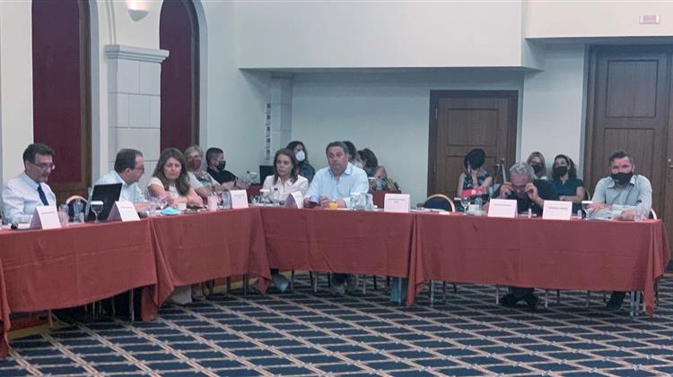 Ενιαίος Αγροτικός Σύλλογος Ιεράπετρας: Για το  ζήτημα  έλλειψης εργατών γης