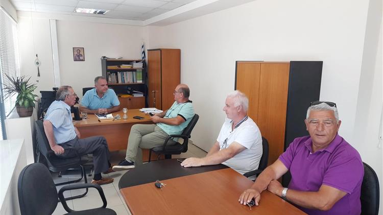 Επίσκεψη κλιμακίου ΣΥΡΙΖΑ –ΠΣ με επικεφαλής τους  Κουρεμπέ, Καρακώστα  στον ΕΛΓΑ Λάρισας