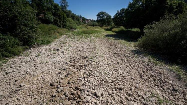 Γαλλία: Ρεκόρ ξηρασίας τον Ιούλιο, πλήγμα για τις καλλιέργειες