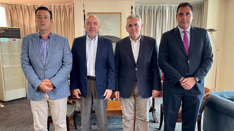 Διαβουλεύσεις για εξεύρεση λύσης στις εξαγωγές μήλων στην Αίγυπτο