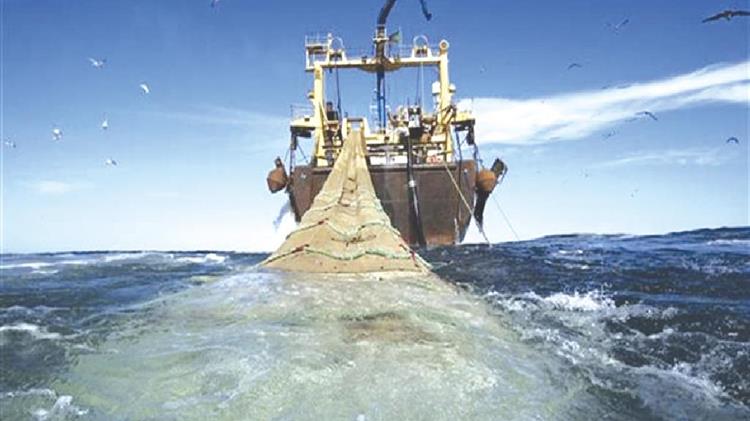 Ατλαντικός: Τέλος στην αλιεία με τράτες βυθού