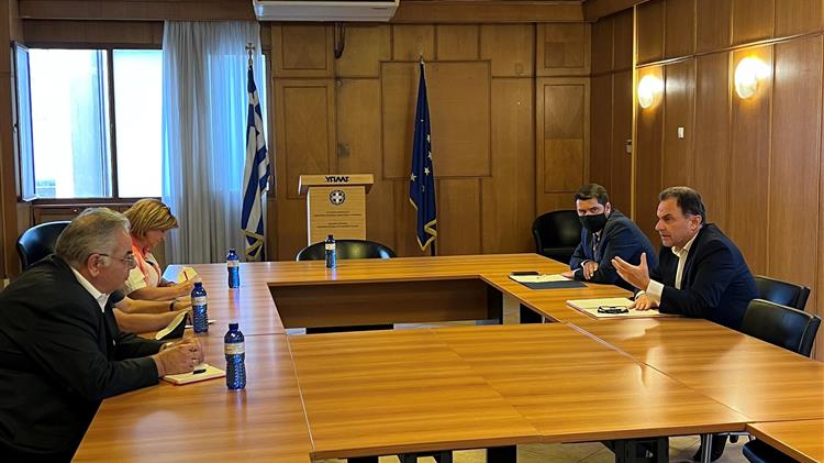 Συνάντηση Γεωργαντά με αντιπροσωπεία του ΚΚΕ