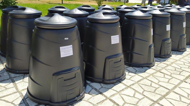 Πράσινο Σημείο: 2.950 κάδοι οικιακής κομποστοποίησης και τεμαχιστής ογκωδών στο Δήμο Λαρισαίων